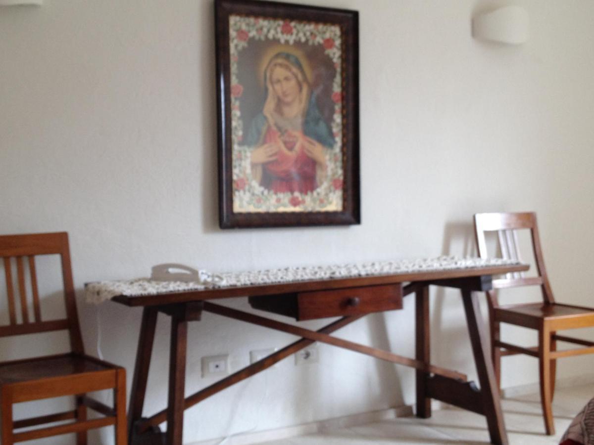Antica Dimora La Corona ซานปันตาเลโอ ภายนอก รูปภาพ
